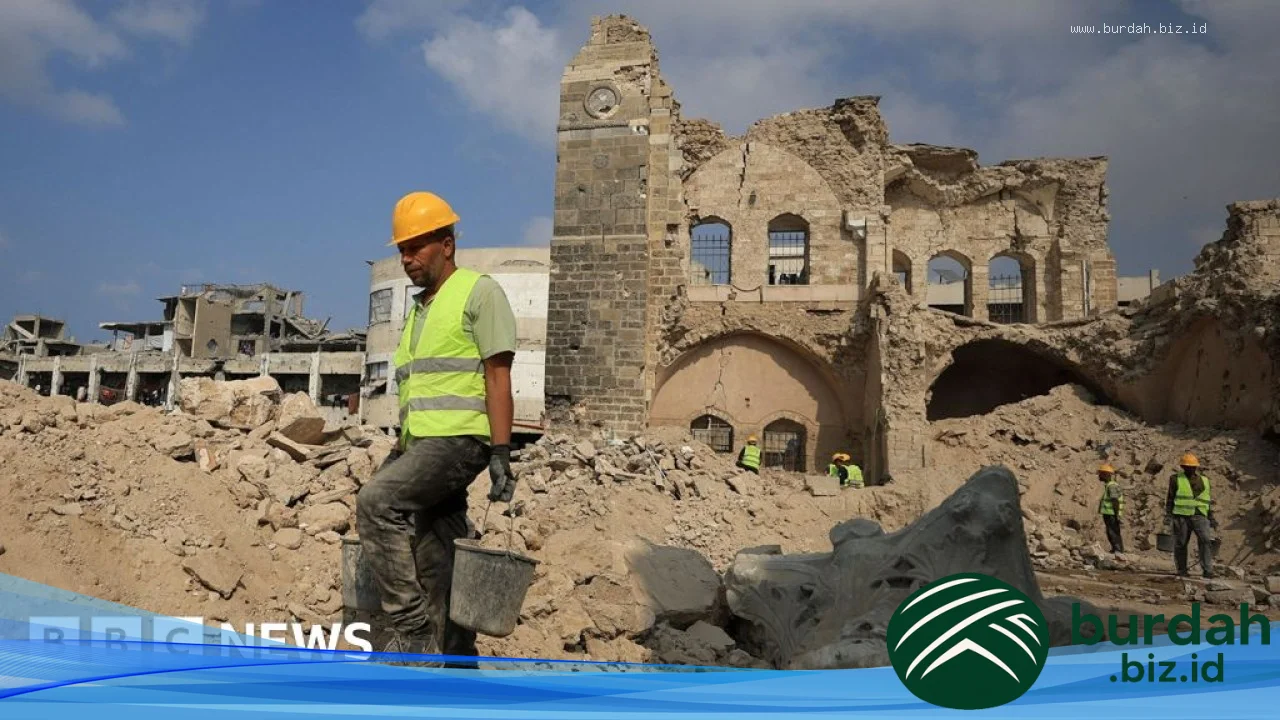 Giving first aid to Gaza's war-damaged history