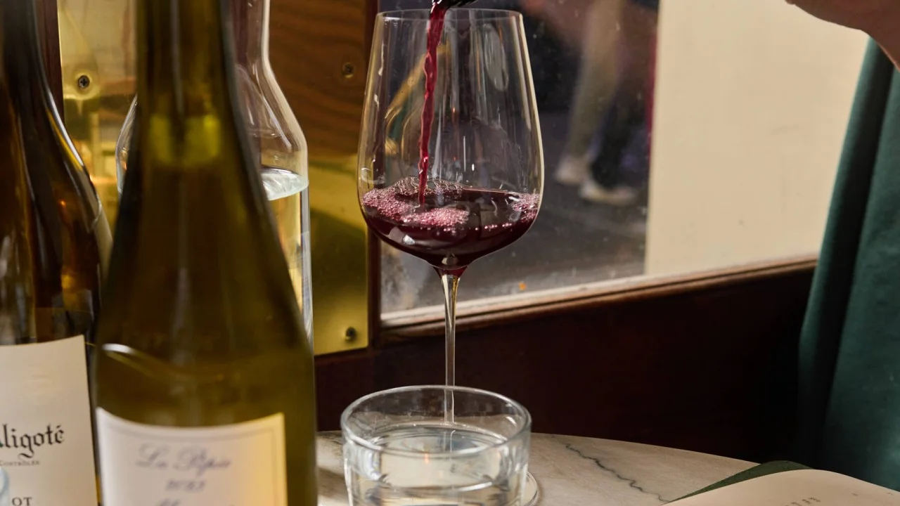 Heart Group Reconsiders Alcohol's Health Role