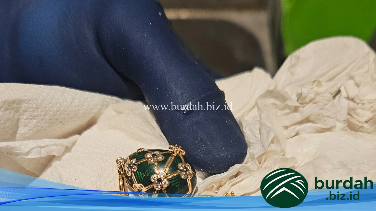 Man Who Swallowed Stolen Fabergé Egg Passes It Naturally, Police Say