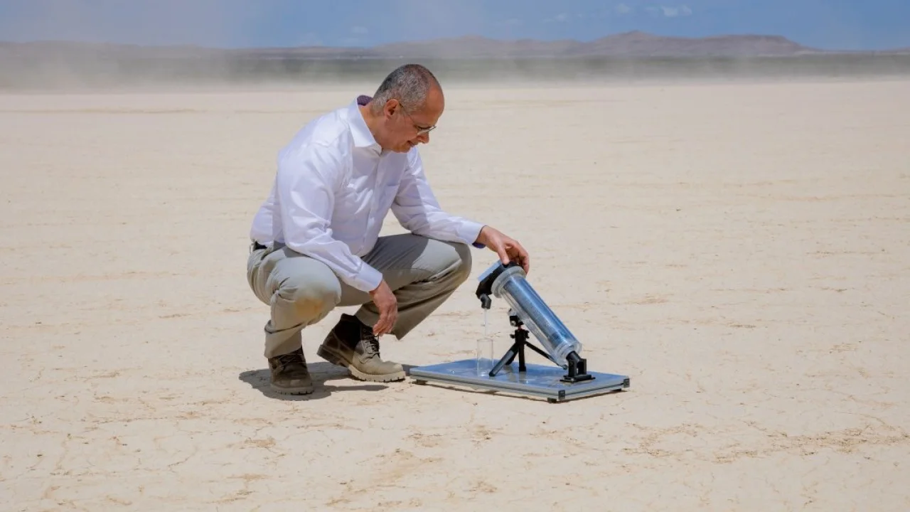 Nobel Chemist Aims to Make Water From Air